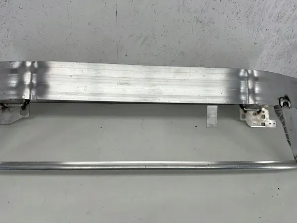 Audi Q3 II voorbumperbalk OEM 83A807109 image 5