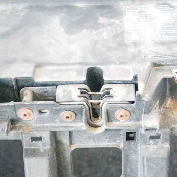 Koko Etupää VW Passat Variant B6 3C0805588H3C0805594D image 3