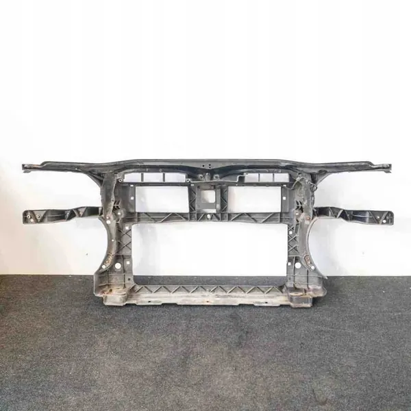 Koko Etupää VW Passat Variant B6 3C0805588H3C0805594D image 6