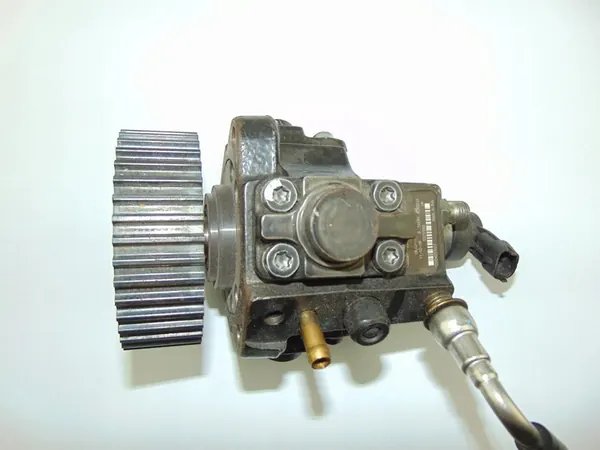 Bosch Brandstofpomp 0445010307 Fiat Ducato III 2.0 JTD image 7