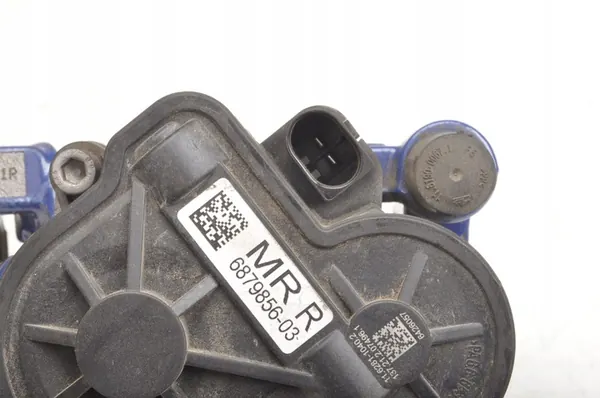 BMW F40 F44 rechter hinterer Bremssattel 6879856 image 5