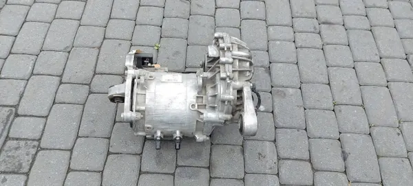 Bakre elmotor OEM 9800189280 för Peugeot 3008 I image 2