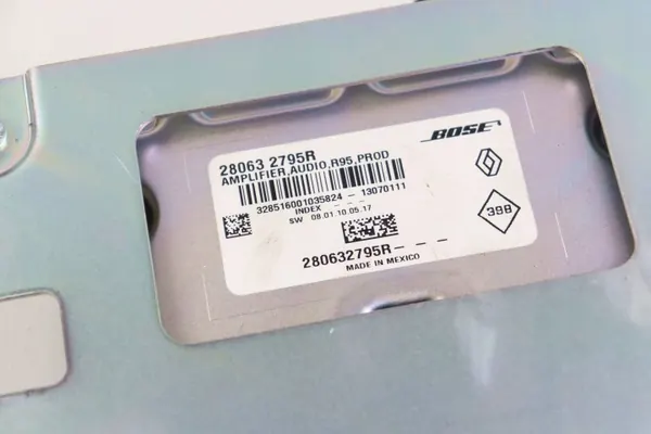 Renault Audio-Verstärker OEM 280632795R - Gebraucht image 5