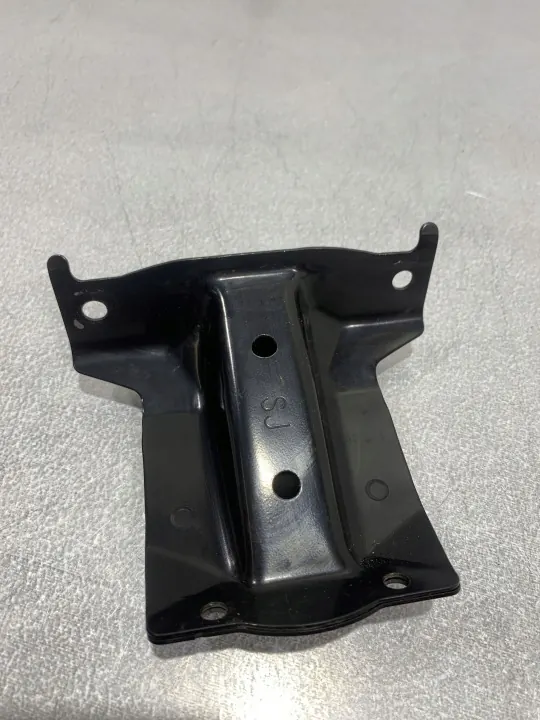 FBZ18371 OEM Radiatorondersteuning voor Subaru Forester image 4