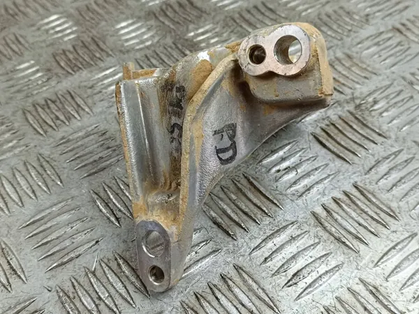 Laakerituki OEM 9822062780 - Käytetty image 3