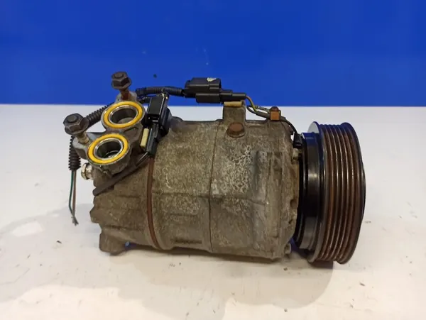 Volvo V60 AC-kompressori 2.0L 2015 OEM 36010254 image 3