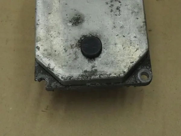 Unité de contrôle moteur FIAT LINEA 1.4 8V 51804530 image 2