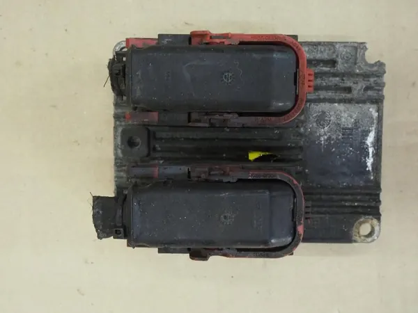 Unité de contrôle moteur FIAT LINEA 1.4 8V 51804530 image 3