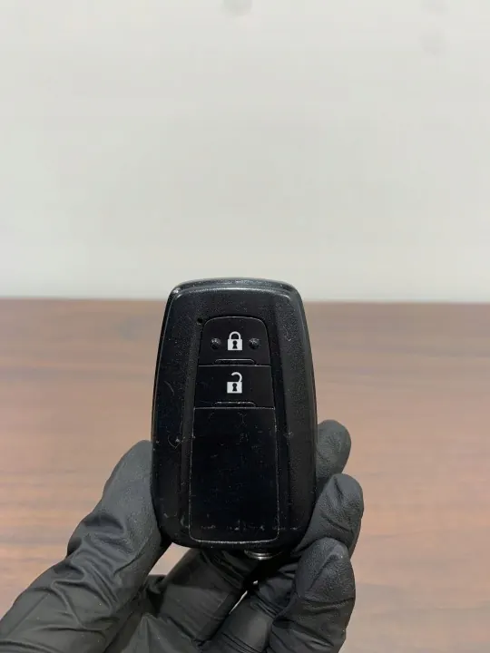 Tarjeta llave Toyota Prius OEM PRIUS18RAKTAS - Usado image 5