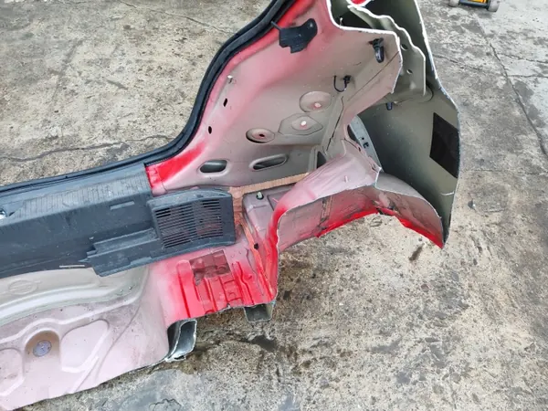 Poutre de pare-chocs arrière Opel Corsa E OEM 13440098 image 6