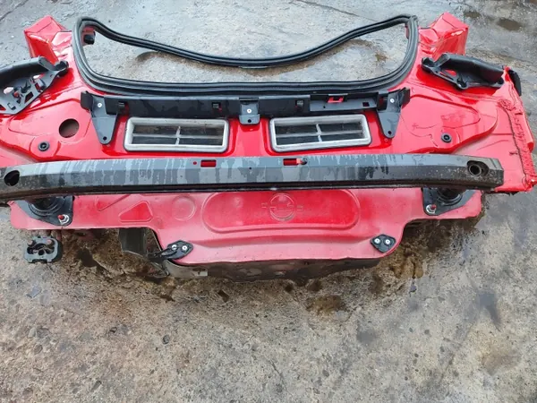 Poutre de pare-chocs arrière Opel Corsa E OEM 13440098 image 9