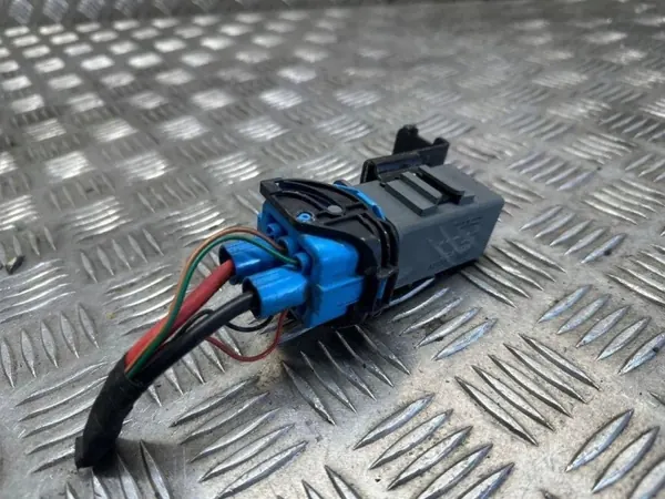 Interruptor faros OEM 36830-2F740 para Hyundai Santa Fe IV image 2