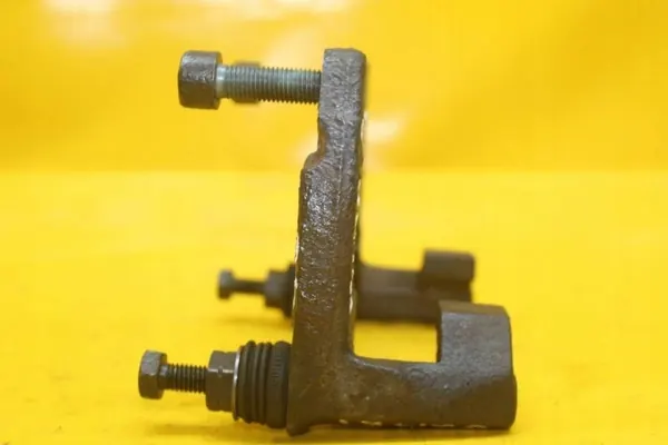 Junta de fixação traseira OEM 3290 para Audi A8 S8 D2 image 4