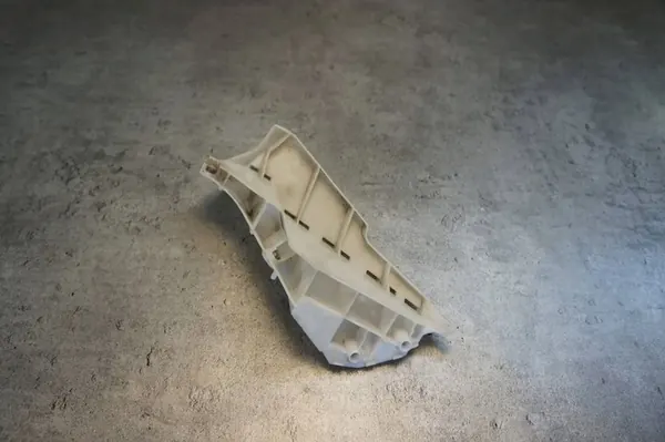 Guia de para-choque esquerdo Infiniti FX35 FX37 QX70 OE image 5