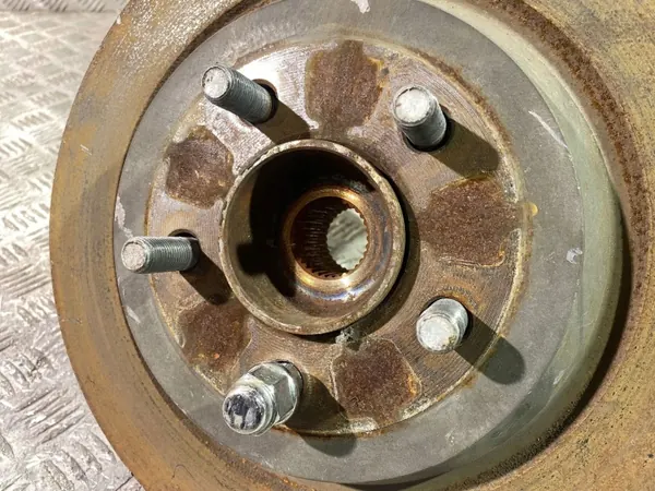 Buje rueda trasera Ford Mustang VI OEM FR3C2K316FA image 3