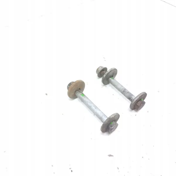 2009 Porsche Panamera Boulon d'alignement de suspension avant OEM MAM64399 image 5