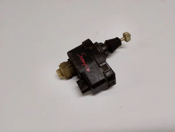 Motor de ajuste faros OEM 0132008302 - Usado image 4
