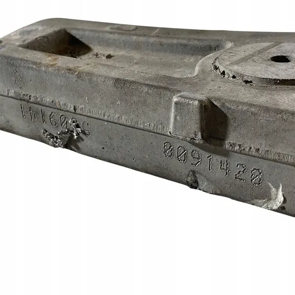 Jeep Cherokee 2014 Braccio di controllo anteriore inferiore destro OEM image 10