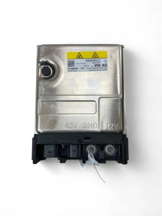 Audi Q8 2019 Spänningsomvandlare OEM 4M0959663C image 4