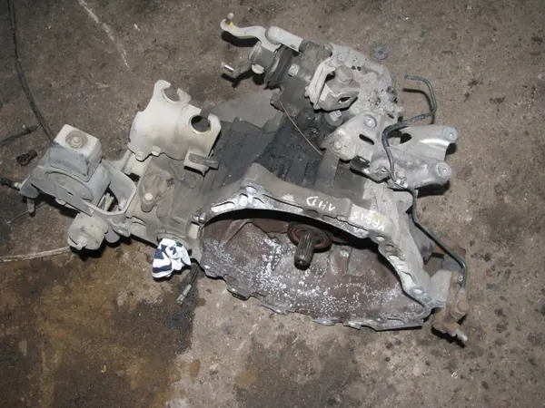 Caixa de velocidades Toyota OE OEM 33111-0D020 image 2