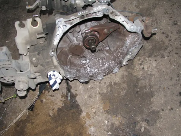 Caixa de velocidades Toyota OE OEM 33111-0D020 image 3