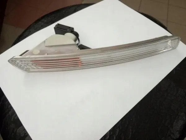 VW New Beetle Indicador Direito 1C0953042Q image 2