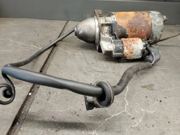 Motor de arranque Mercedes-Benz E W123 1984 M102 Bosch 0001314027 image 6