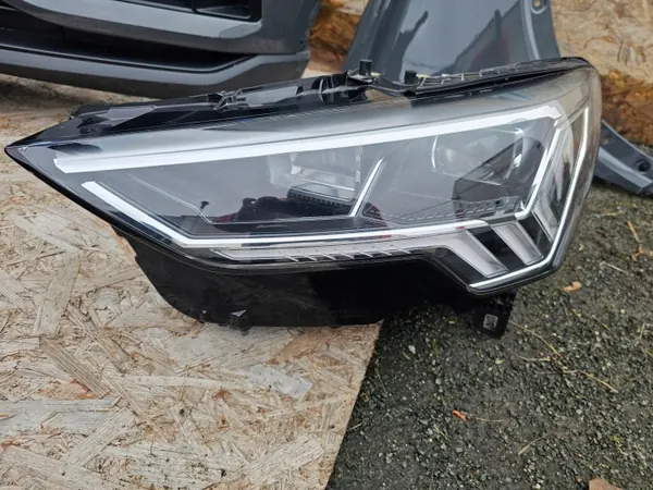 Pare-chocs avant, calandre, phares AUDI Q3 83A PLUG IN image 5