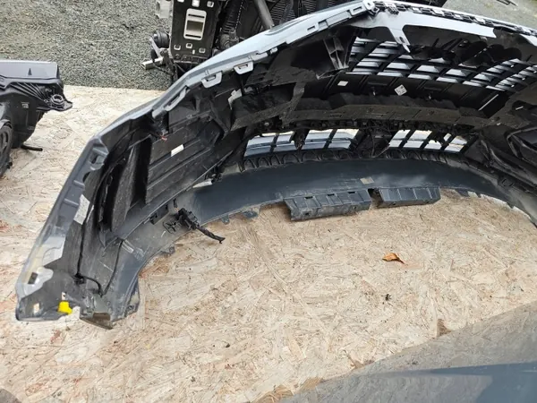 Pare-chocs avant, calandre, phares AUDI Q3 83A PLUG IN image 8