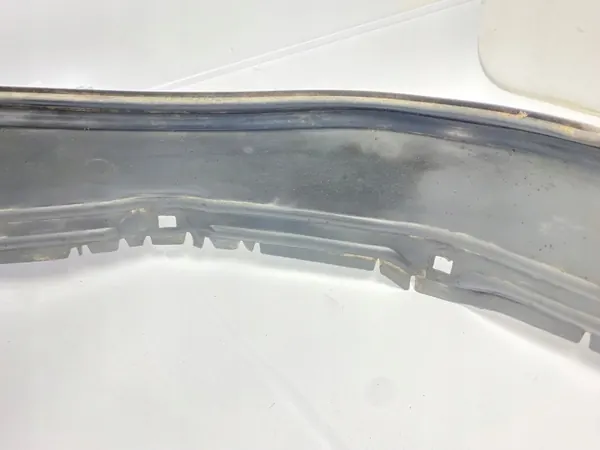 Pasos de rueda delantero derecho OEM 1248840835 Mercedes W124 image 4