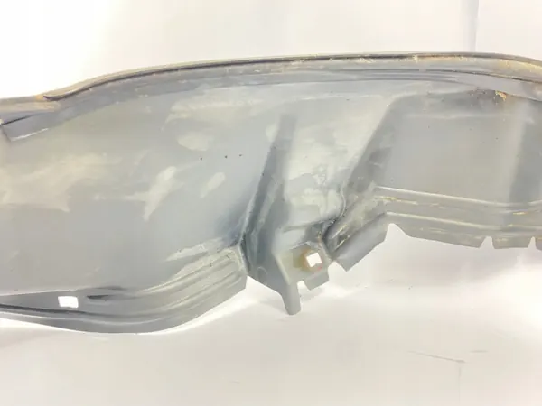 Pasos de rueda delantero derecho OEM 1248840835 Mercedes W124 image 6