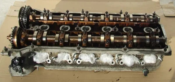 BMW Cilinderkop M54B25 M54B30 OEM 1436793 image 2
