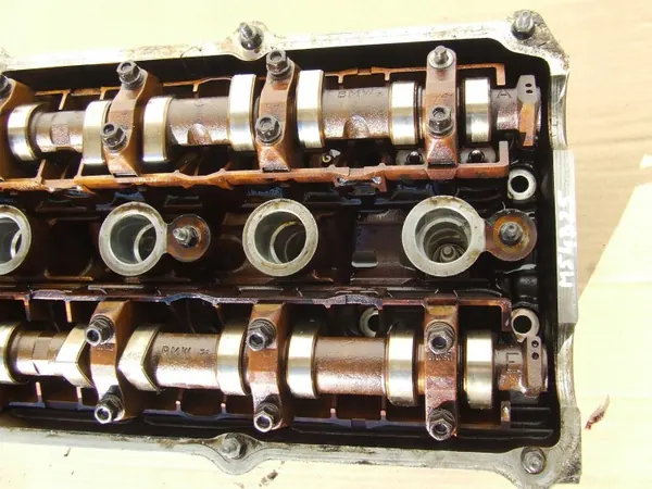 BMW Cilinderkop M54B25 M54B30 OEM 1436793 image 3
