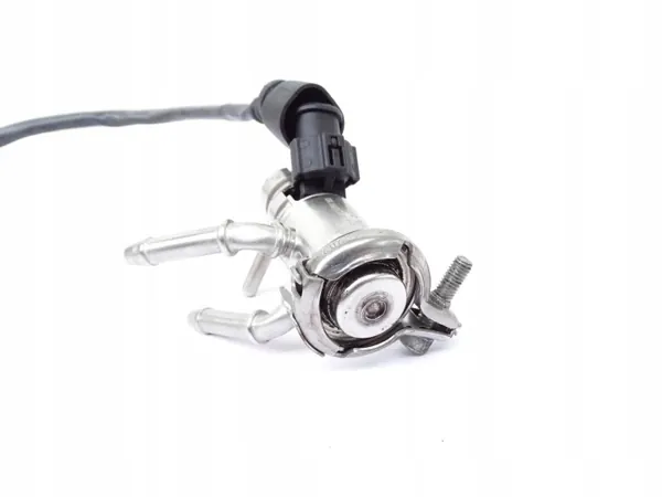 Gebruikte AdBlue-injector OEM GK215J281AE voor Ford Transit image 4
