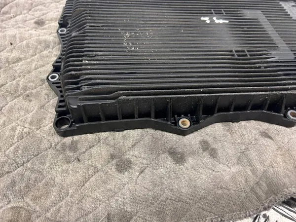 Carter d'huile boîte OEM 12345 pour Maserati Levante image 5