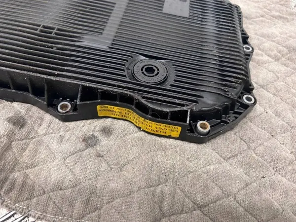 Carter d'huile boîte OEM 12345 pour Maserati Levante image 6
