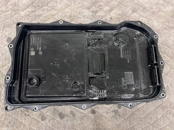 Carter d'huile boîte OEM 12345 pour Maserati Levante image 8