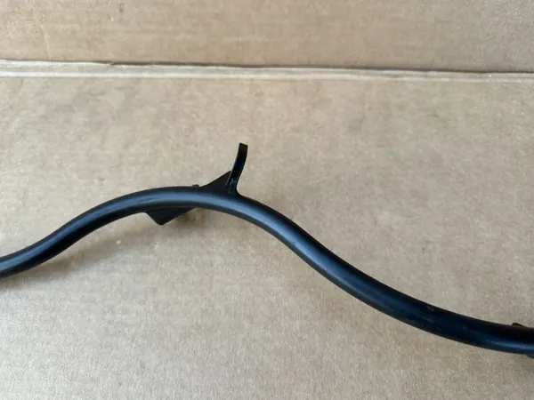 Audi A4 B8 2.0 TDI Oljestickrör OEM 03L103634 image 3
