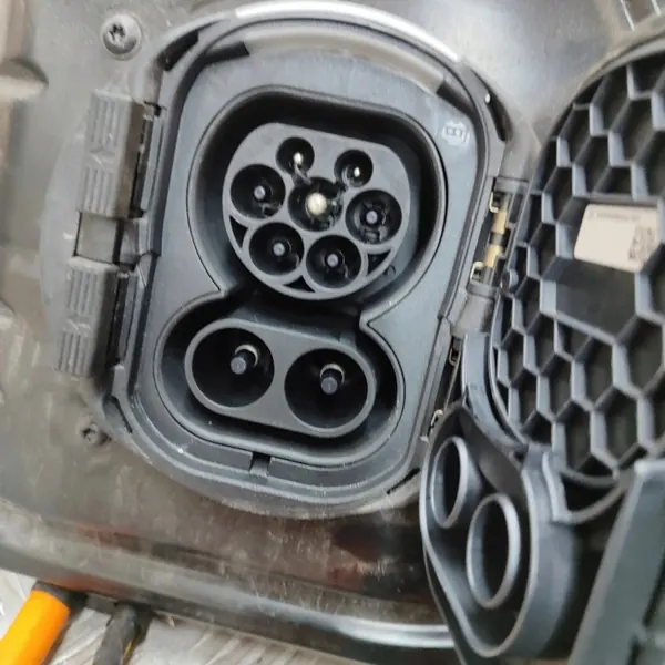 Câble de charge batterie Mercedes EQC A2935406904 image 4