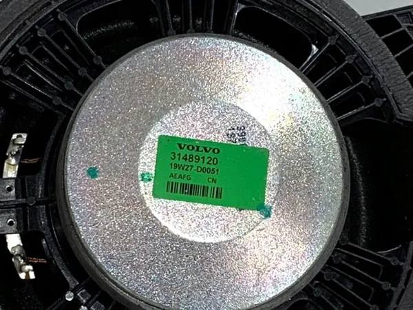 Altavoces OEM 31456822 para Volvo S90 II Sedán image 8