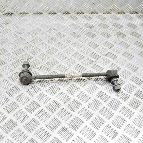 Tesla Model 3 Etu Oikea Stabilointilinkki OEM P104439600D image 2