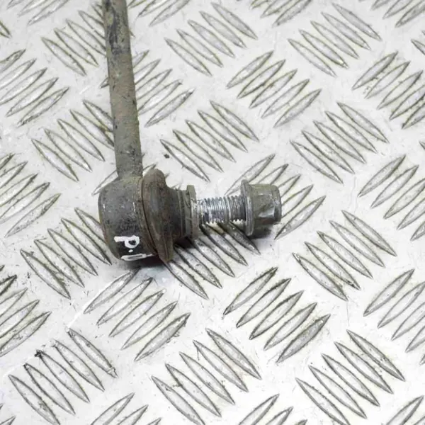 Tesla Model 3 Etu Oikea Stabilointilinkki OEM P104439600D image 5