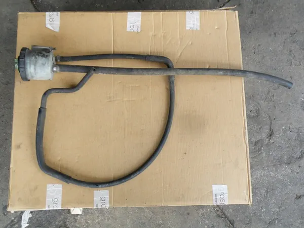 VW Transporter T4 stuurbekrachtigingsreservoir 701422377 image 6