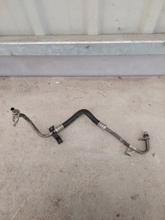 Conducto de aceite Ford OE FV4P-7A031-AC image 2