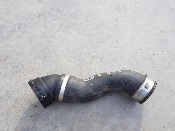 Manguera de aire del intercooler BMW E60 3.5D image 2
