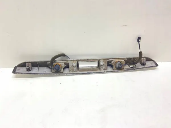 Luz de matrícula OEM RTX80085 Kia usado image 4