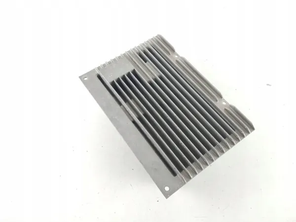Land Rover Versterker OEM 8H3219C164AA Gebruikt image 2