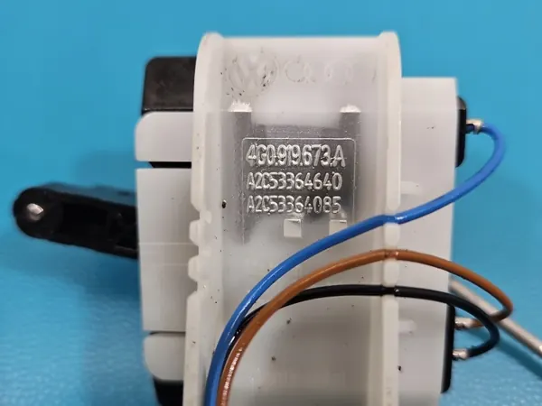 Sensor Nivel Combustible OEM 4G0919673A Audi A6 C7 3.0 TDI image 4