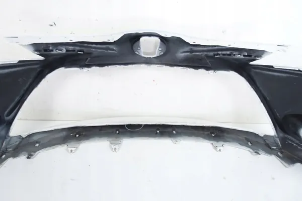 Toyota Yaris III Lift Frontstoßstange OEM 52119-0DA40 image 8