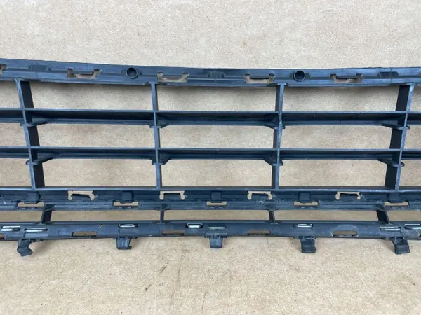 Ristikko OEM 5G0853677A Etupuskuri VW Golf 7 image 7
